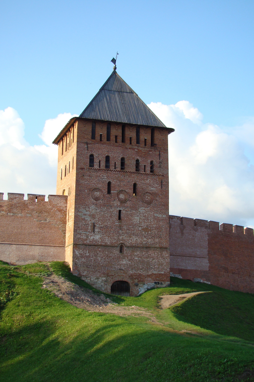 Дворцовая башня)